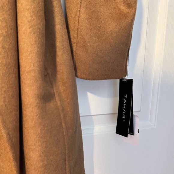 Tamari Coat, Size Large, Camel - Picture 1 of 9